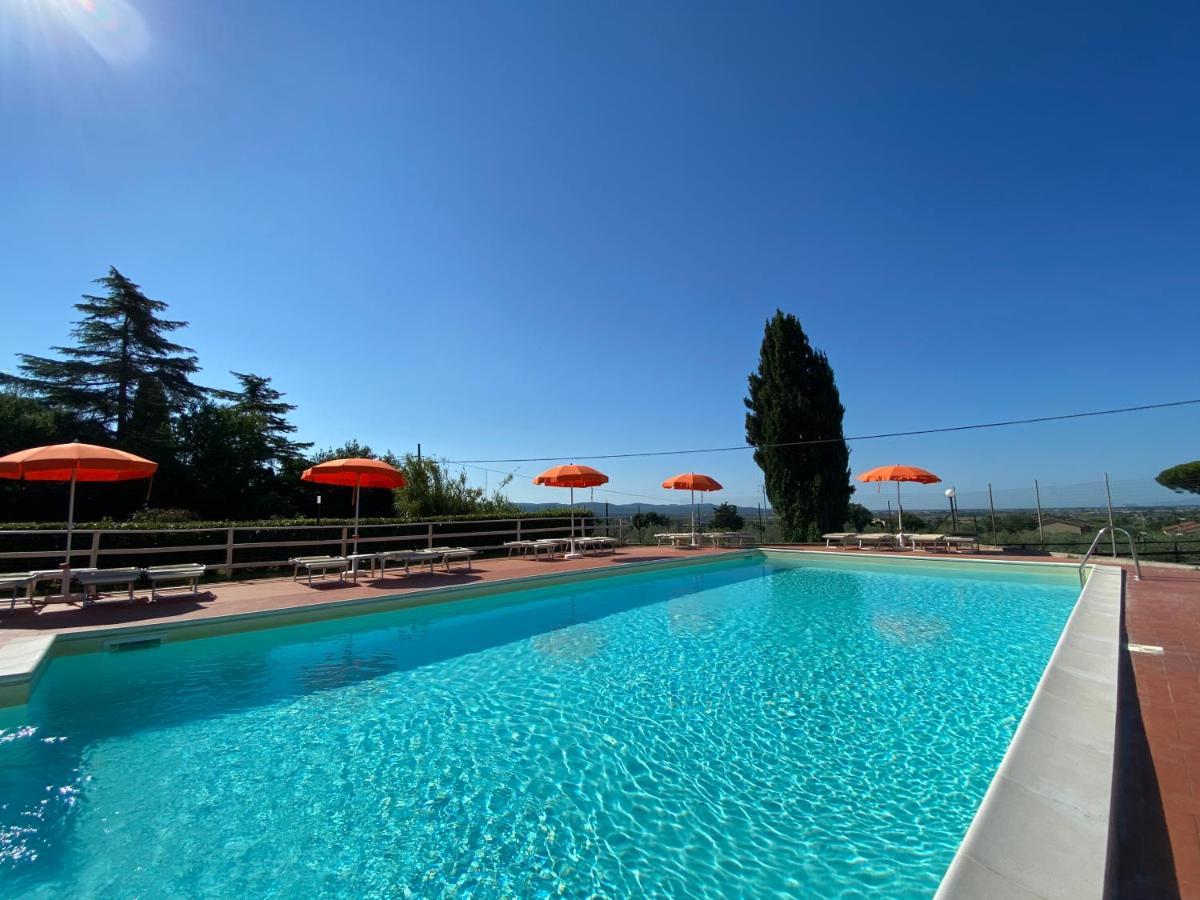 סוברטו La Fonte Degli Angeli Apartments מראה חיצוני תמונה